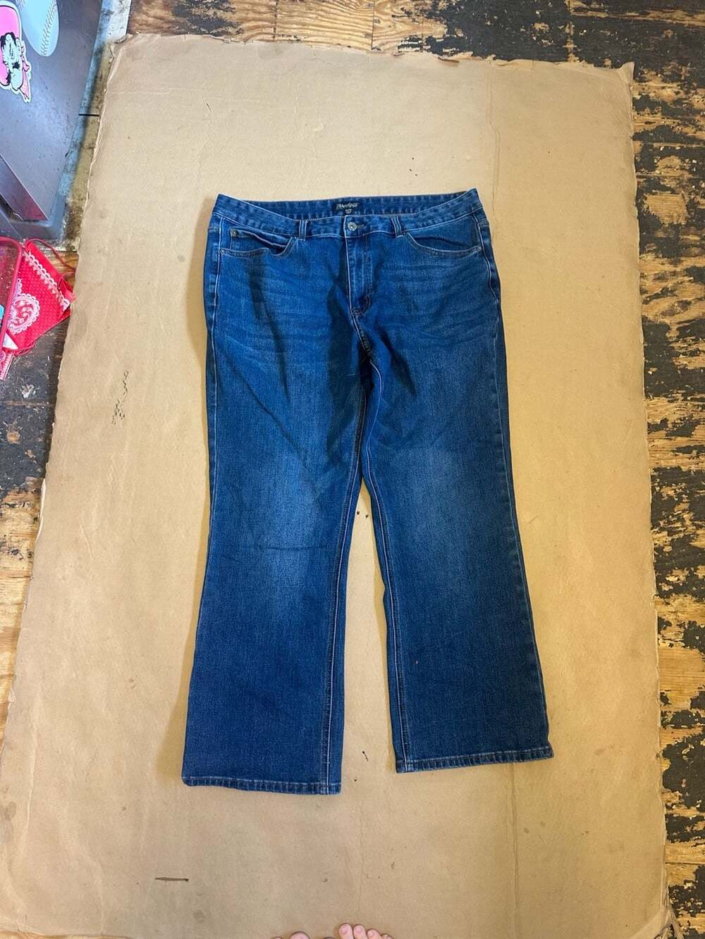 Threadgrit Straight Leg Medium Wash Denim Jeans 38/30